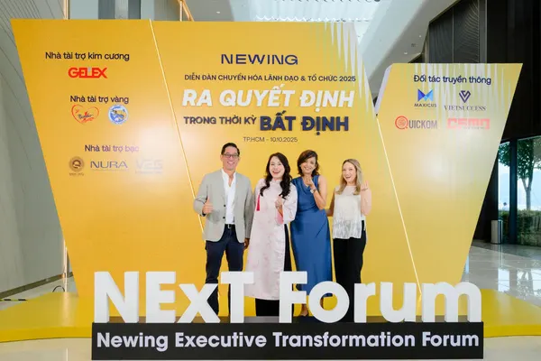 Sân khấu NExT Forum